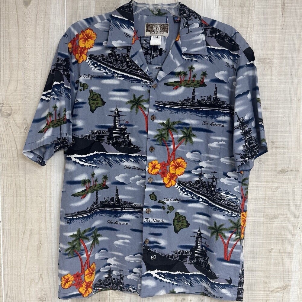 VTG Kalaheo Battleship Hawaiian Print Button Up Top M‎ Lightweight Short Sleeves